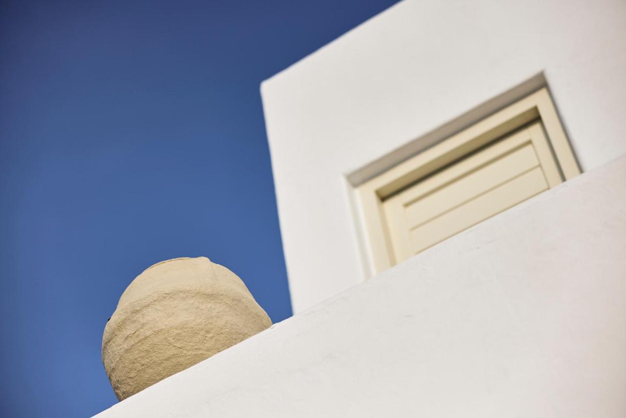 Niove Suites Milos Plaka  Bagian luar foto